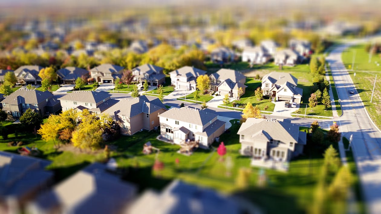 Are investments in a primary market more successful than real estate?
