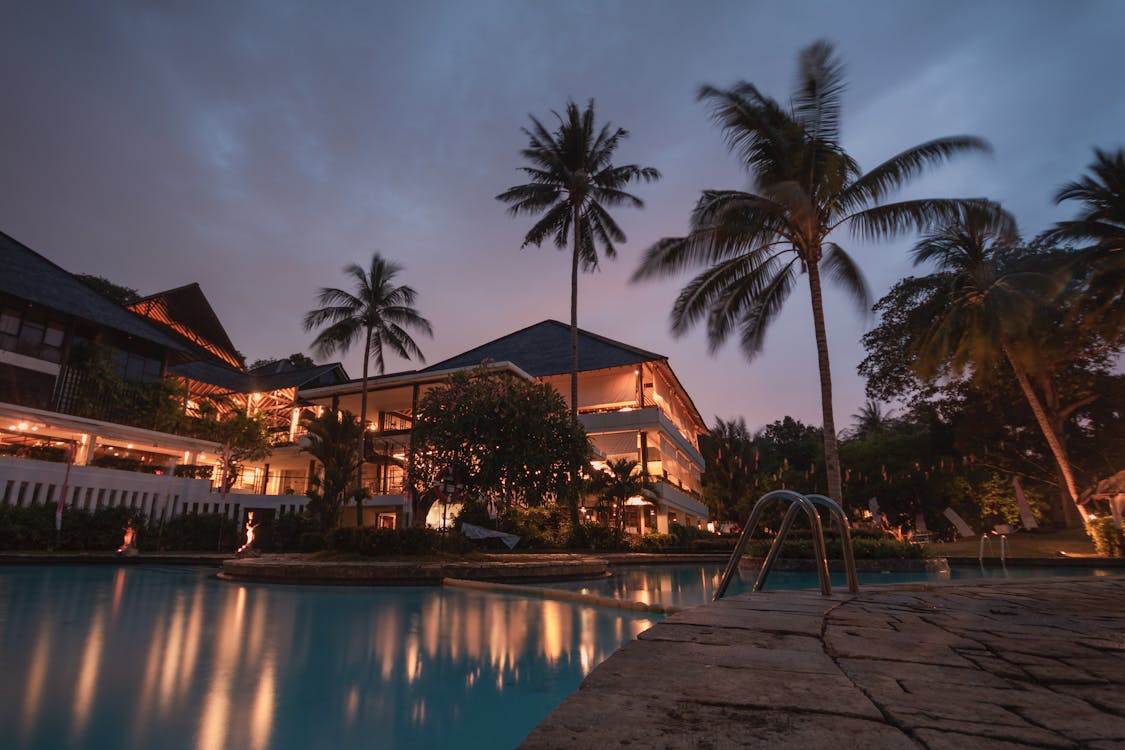 Can resorts be condos?